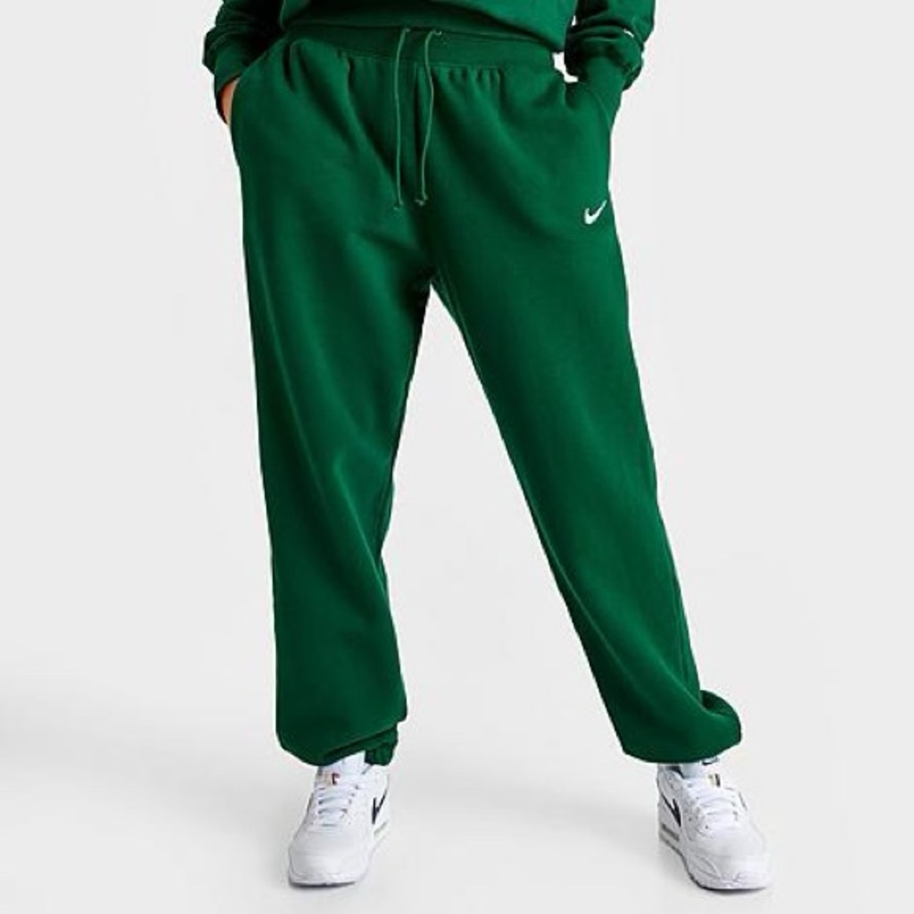 Nike Varsity Green Jogger Sweatpant, S